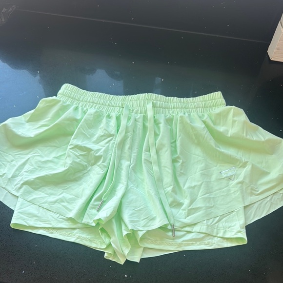 SHEIN Mint Green Athletic Shorts size L - Picture 1 of 9